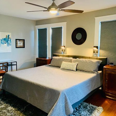 Pershing Place: Historic Home With Heated Spa/Pool By Zoo, Pearl, Golf, Witte サンアントニオ エクステリア 写真