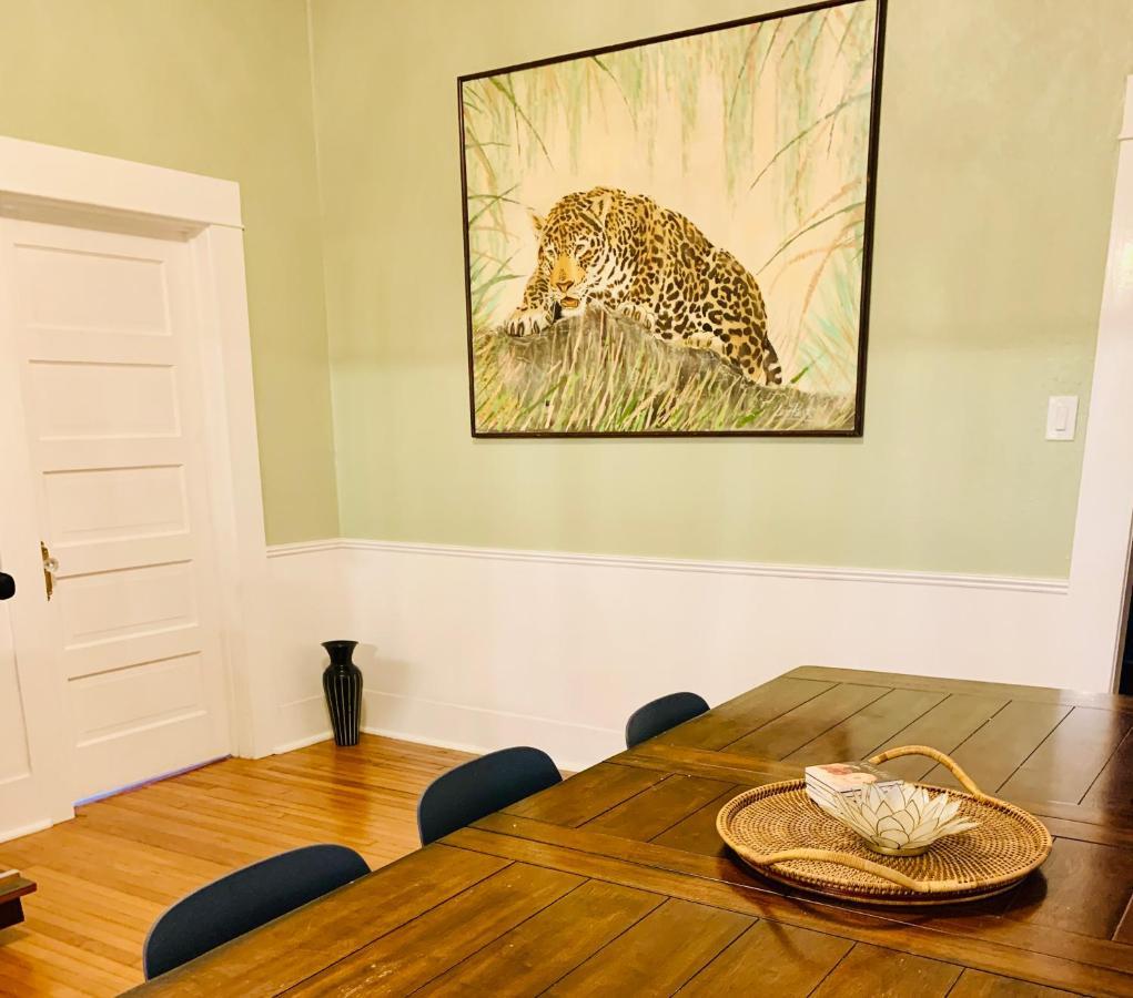Pershing Place: Historic Home With Heated Spa/Pool By Zoo, Pearl, Golf, Witte サンアントニオ エクステリア 写真